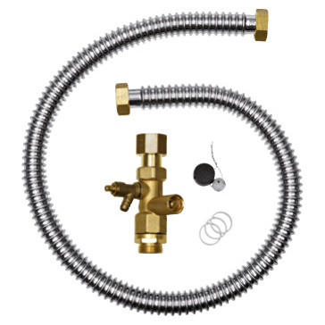 Buderus Anschluss-Set Ausdehnungsgefäß AAS Edelstahlschlauch 3/4 Zoll 1 m KFE-Ventil Kappenventil 8718582096